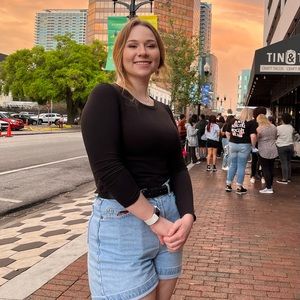 Meet your Posher, Molly